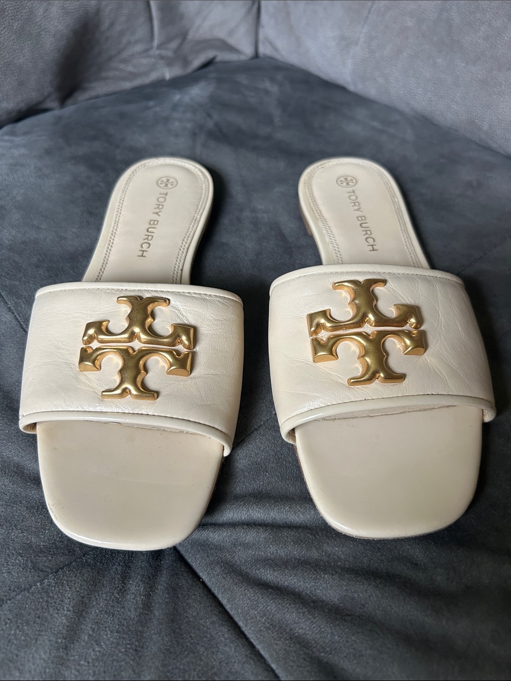 Tory Burch Cream Leather Slide Sandals with Gold Logo Emblem